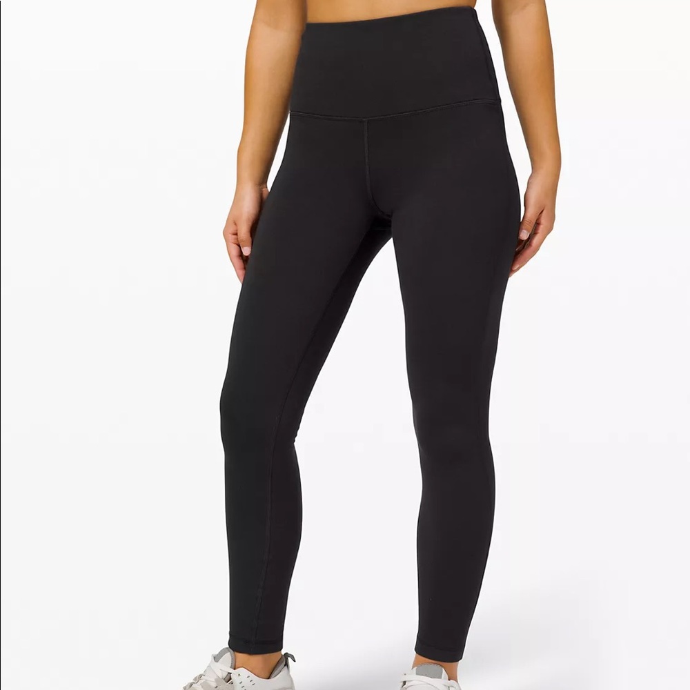 LuluLemon Black Wunder Under Leggings